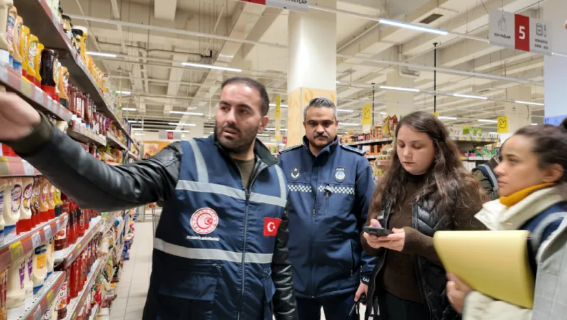 Zabıta'dan Fiyat Etiketi Denetimi