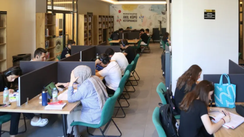 Akıl Küpü Kütüphaneleri 66.000 Üyesiyle Yaz Boyunca Doldu Taştı