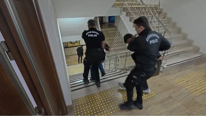 Araç kiralama vaadiyle dolandırıcılıkta 4 gözaltı