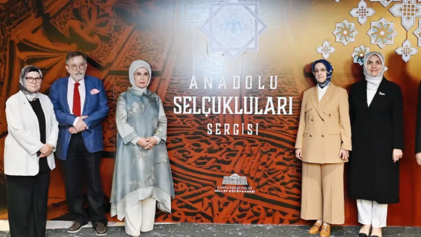 Ayşe Böhürler'den Başkan Büyükkılıç'a 'Selçuklu Sergisi' Teşekkürü