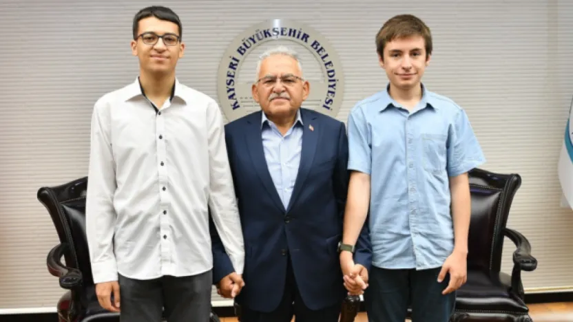Başkan Büyükkılıç'tan Derece Yapan İmam Hatiplilere Tebrik