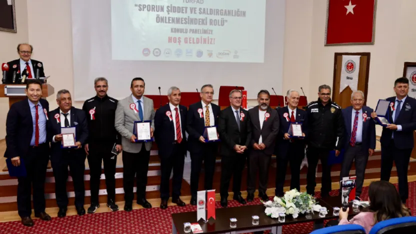 Başkan Özdoğan, 'sporda şiddetin önlenmesi' paneline katıldı