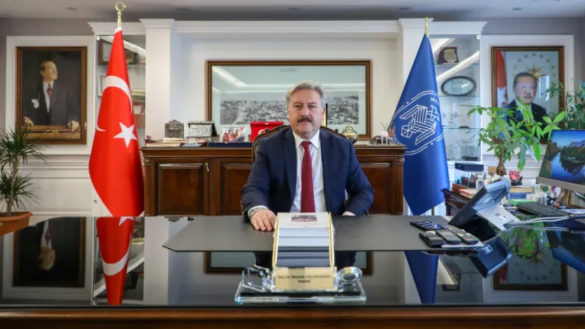 Başkan Palancıoğlu: 'Cumhuriyet 102 yıldır sönmeyen bir meşale!'