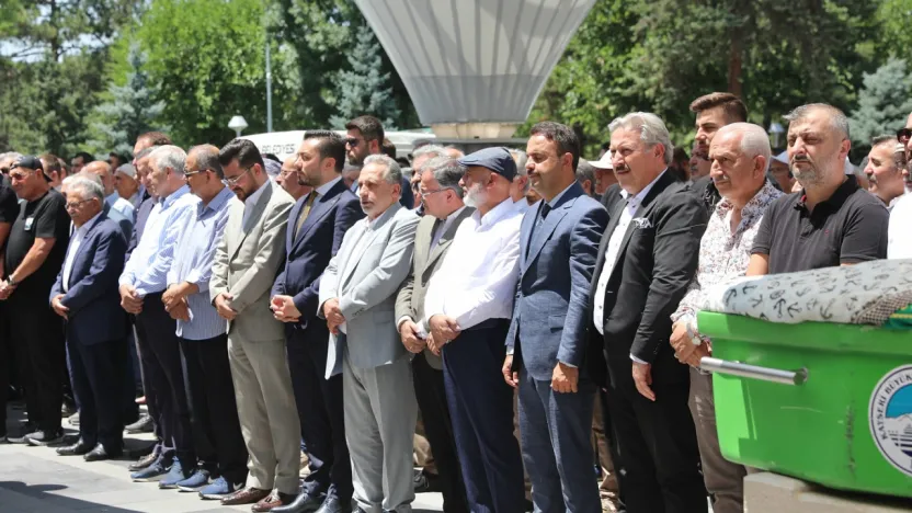 Besime Özderici son yolculuğuna uğurlandı