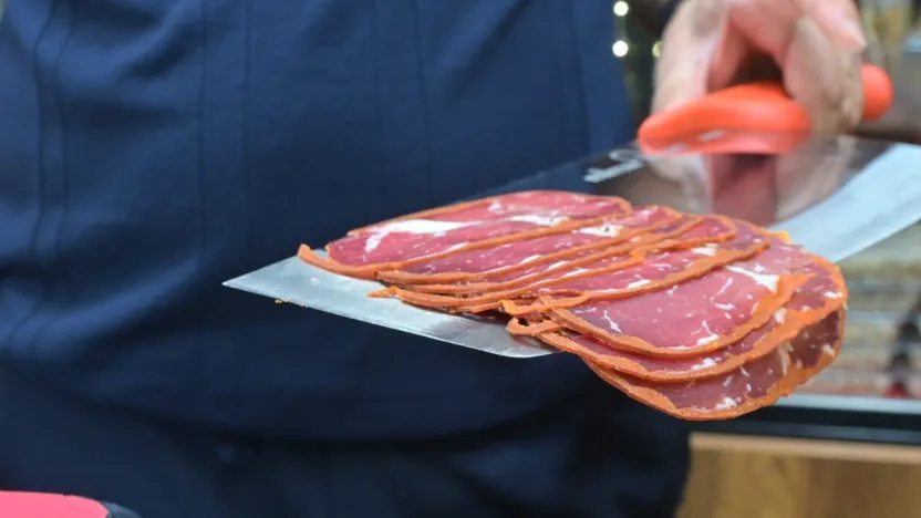 Bir dilim pastırma 20 TL oldu