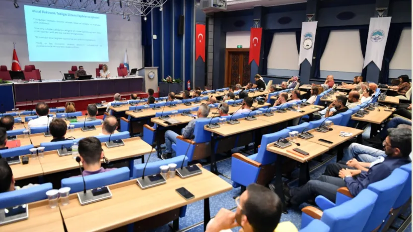 Büyükşehir'den İki Önemli Eğitim