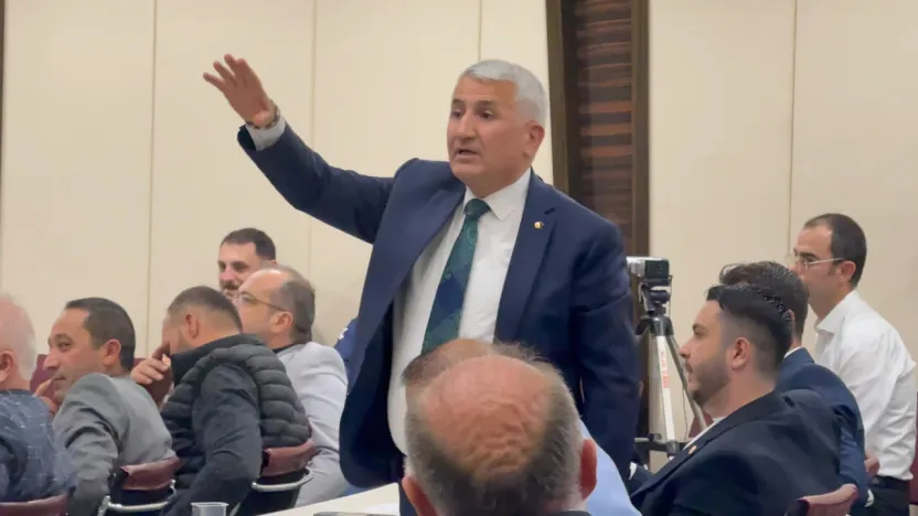 CHP'li Gümüş, Oymaağaç Sanayi Sitesi'ndeki çöp ve asfalt sorununu meclis gündemine taşıdı