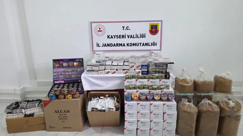 Develi'de kaçakçılık operasyonu: 26 bin 240 içi tütün doldurulmuş makaron