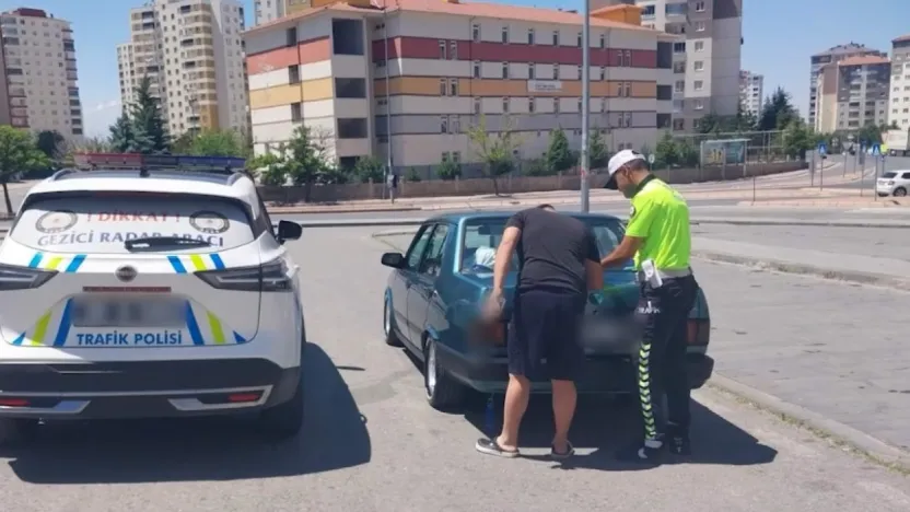 Drift atan ehliyetsiz sürücüye 65 bin lira ceza
