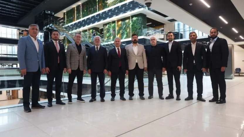 Elitaş: 'CHP yönetiminde can çekişen kadrolarla İstanbul'un idaresi her geçen gün geriye gidiyor'