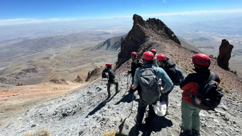 Erciyes'e Tarifeli Zirve Tırmanışı: Görmeyen Kalmasın!