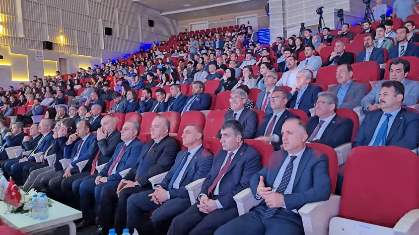 Erciyes Üniversitesi 4. AR-GE Proje Pazarı Tanıtım Günleri gerçekleştirildi