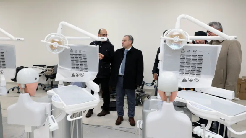 Erciyes Üniversitesi Diş Hekimliği Fakültesi Yeni Ek Binasını Açtı