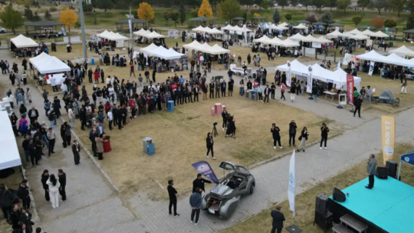 ERÜ'de 'Spor Dostu Evim Kampüs Günleri' Etkinliği Düzenlendi