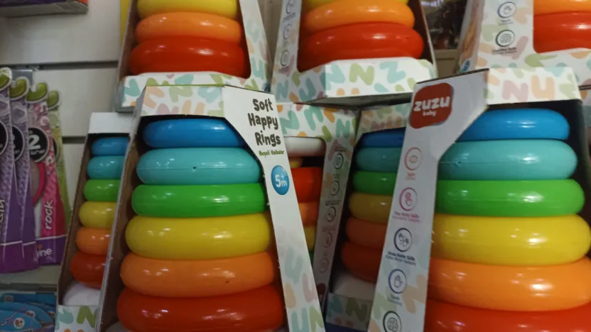 Geleneksel oyuncak satışları düşüyor: 'Çocuklar tabletle susturuluyor'