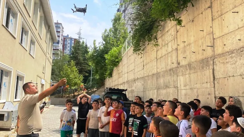 Gençlerden Dron Teknoloji Eğitimine Büyük İlgi