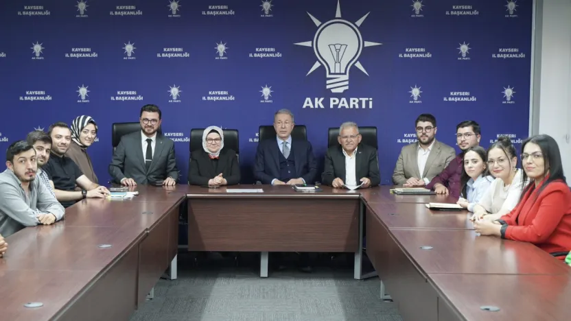 Gençliğin Gücü: İl Gençlik Kolları Toplantısında Gelecek Vurgusu