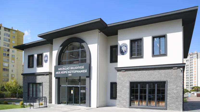 Gesi'de Akıl Küpü Kütüphanesi'nin yapımı tamamlandı