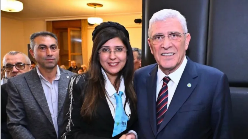 İYİ Partili Hakkomaz Şahin, 'Bazı fotoğraflar tarihe not düşer: Talas'ta bir meşale yaktık'