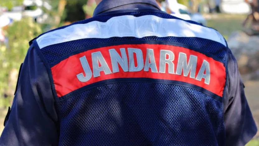 Jandarma uyardı: 'Güvenilirliğini teyit etmediğiniz bir ürün için ön ödeme göndermeyin'