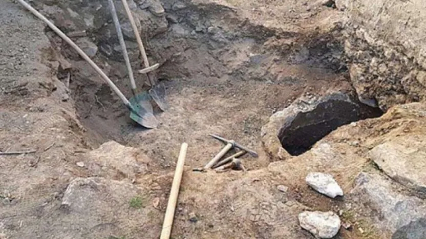 Kaçak kazı yapan 3 defineciye suçüstü
