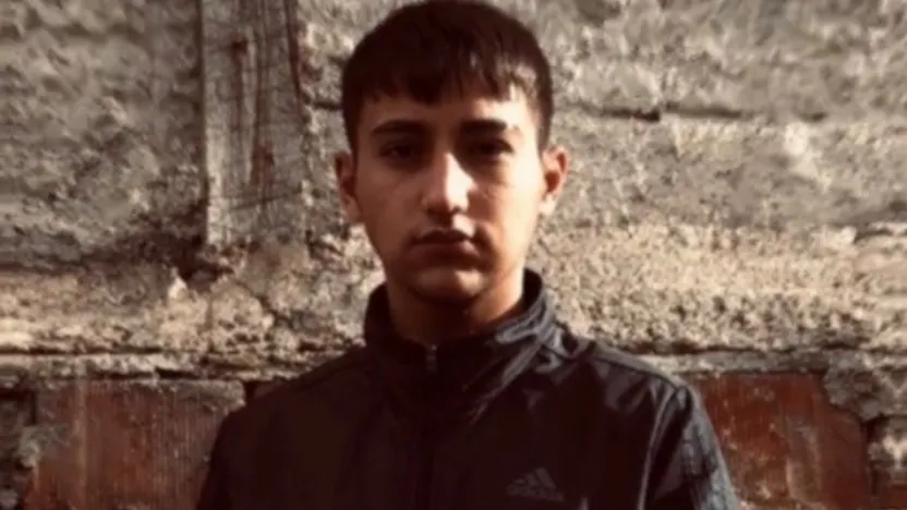 Kahvehanede bıçaklanarak öldürülen genç toprağa verildi