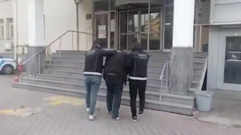 Kasten Öldürme ve Karşılıksız Yararlanma suçlarından aranan firari yakalandı