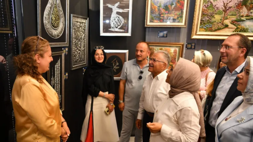 KAYMEK 2025 Geleneksel Yıl Sonu Sergisi Açıldı