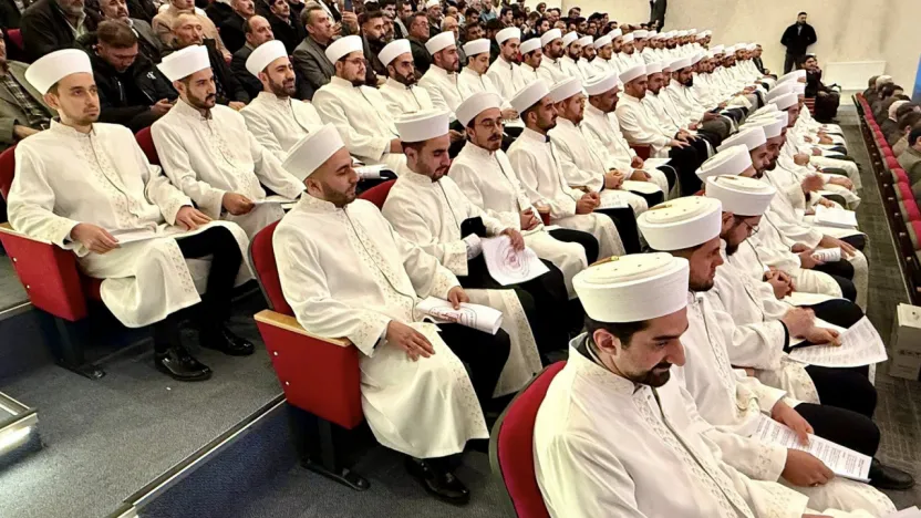 Kayseri'de 3. Dönem Aday Din Görevlileri Mezuniyet Programı Gerçekleştirildi