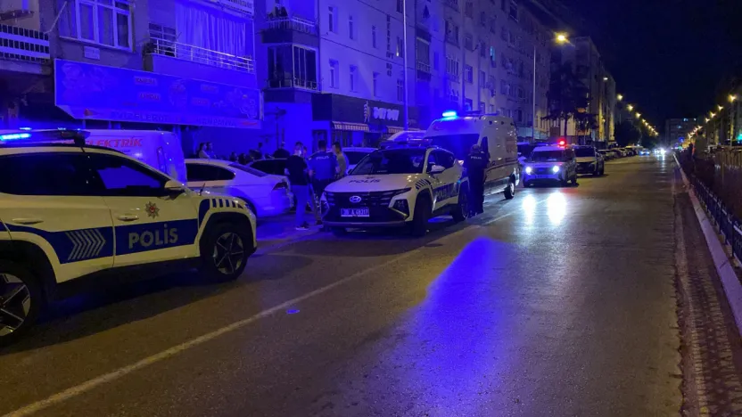 Kayseri'de Aile İçi Şiddet: Önce karısına sonrada kendi kafasına sıktı