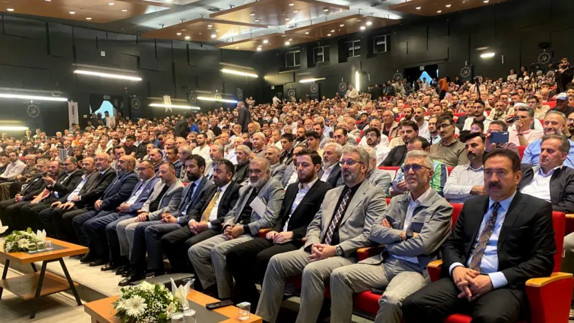 Kayseri'de 'Alemlere Rahmet' Coşkusu: Hasene Vakfı'ndan Muhteşem Program