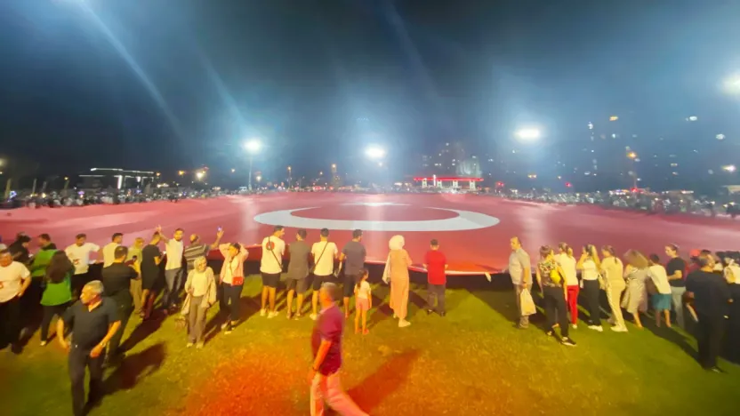 Kayseri'de Dünyanın En Büyük Türk Bayrağı açıldı