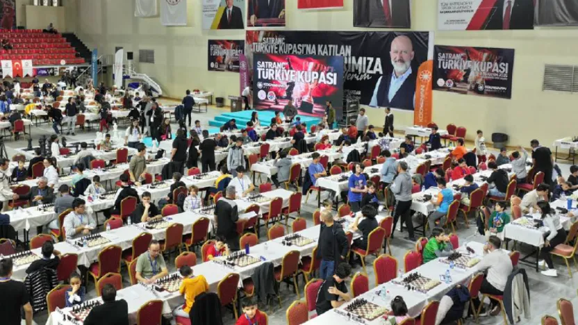 Kayseri'de Satranç Türkiye Kupası Devam Ediyor