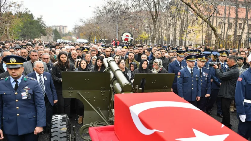 Kayseri'de Şehit Pilot İlgen için son görev