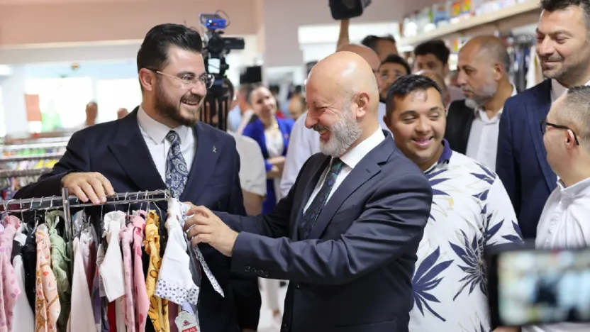 Kayseri'de Sosyal Yardım Ağı Genişliyor: Dost Eli Dernekleşiyor