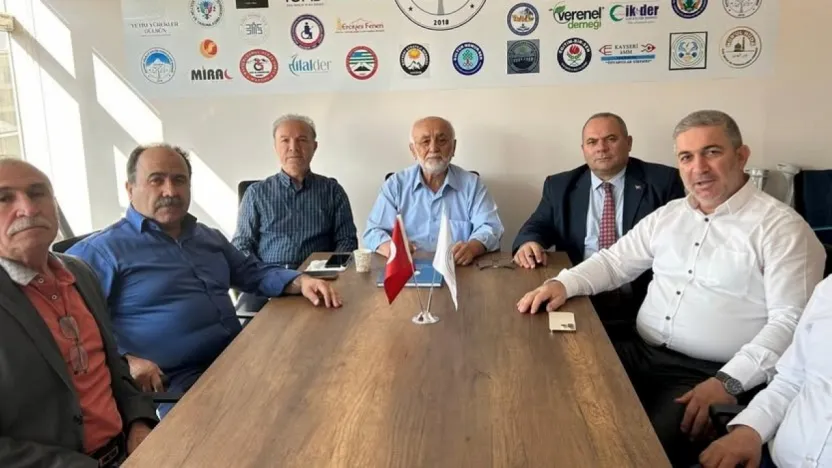 Kayseri Gönüllü Kültür Kuruluşları'ndan Çağrı: 'Çıplaklık ve teşhircilik önlenmeli'