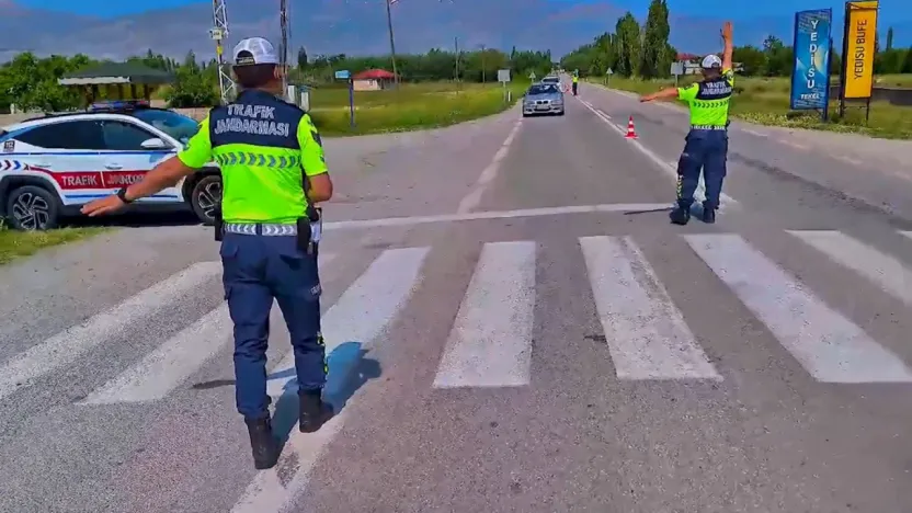 Kurban Bayramında 2 bin 960 trafik kazası meydana geldi