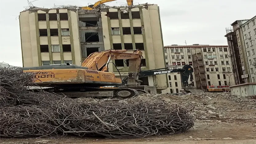 Milletvekili Baki Ersoy'dan Öğretmenevi Sorusu