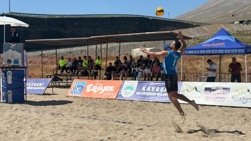 Milletvekili Cıngı, 'Erciyes, plaj voleybolunun da ülkemizdeki önemli adreslerinden biri haline geldi'
