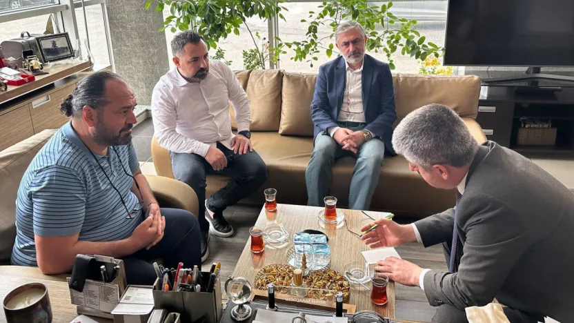Milletvekili Çopuroğlu 'Sahadayız, dinliyoruz, not alıyoruz'