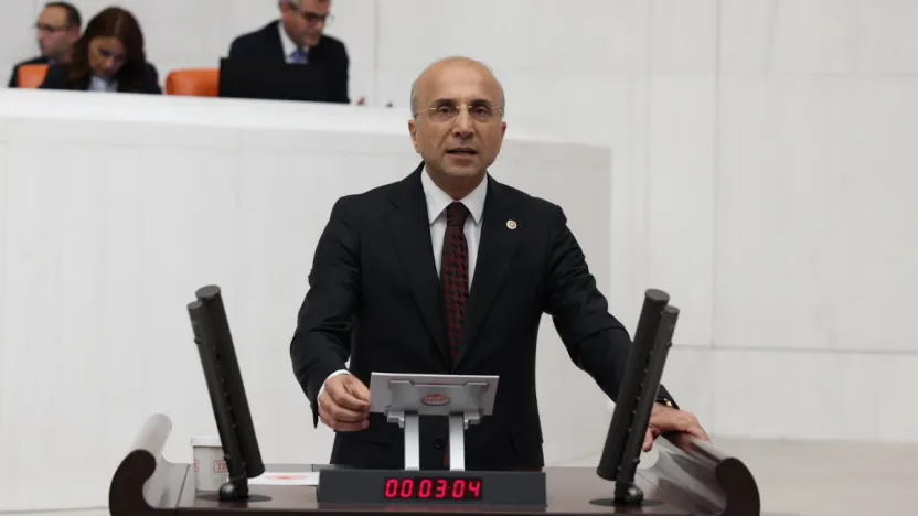Milletvekili Genç, 'Çiftçi toprağa değil, borca çalışıyor'