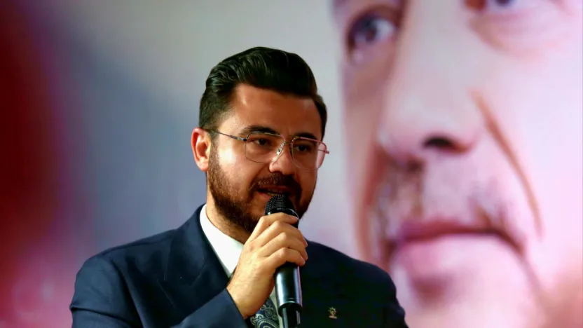 Okandan, 'Bizlere emanet ettikleri bu vatanı daha da yüceltmek için mücadele edeceğiz'