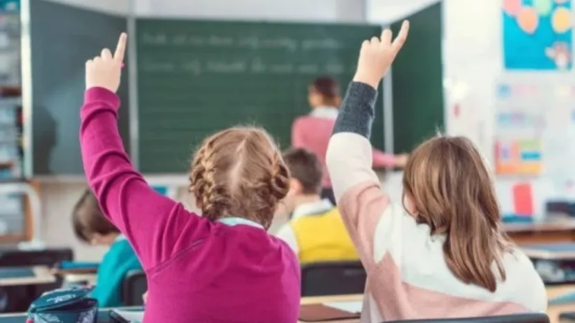 Okullarda yarı yıl tatili için son ders zili çaldı