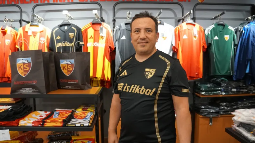 Prof. Dr. Öner'den Kayserispor'a destek, bebeklere hediye