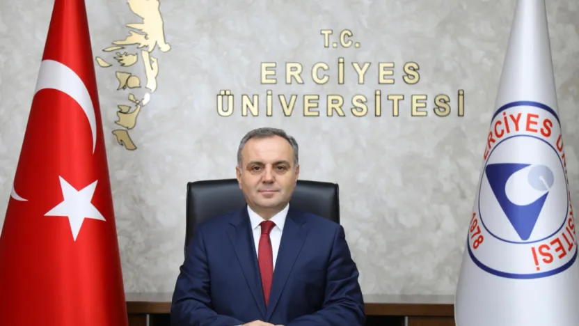 Rektör Altun 'Bir üniversitenin en büyük başarısı, mezunlarının insan hayatına kattığı değerlerdir'
