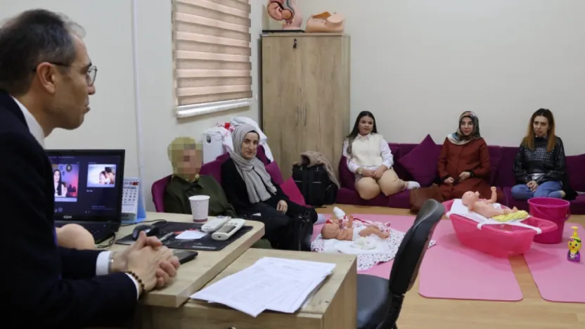 Sağlıklı Hayat Merkezlerinde 'Bebek Akademileri' Eğitimi Başladı