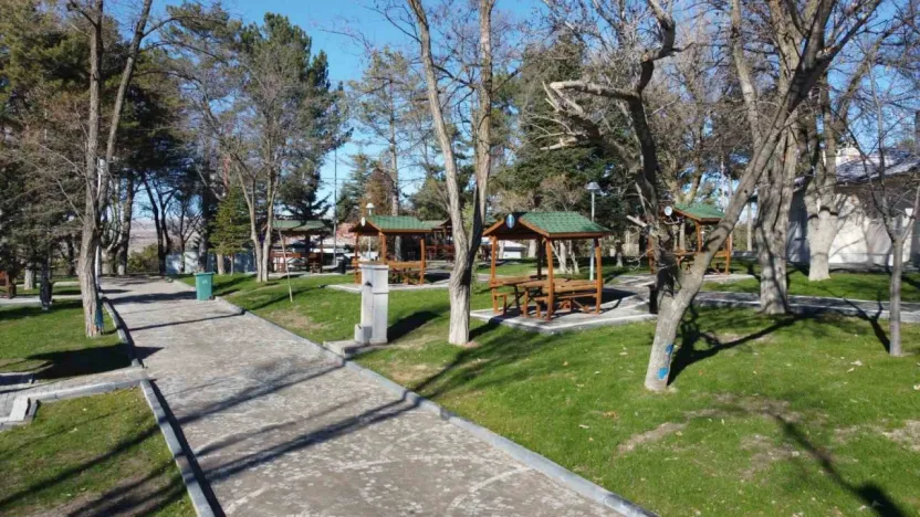 Sarımsaklı Barajı Mesire Alanı Yenilendi: Doğa Dostu Cazibe Merkezi