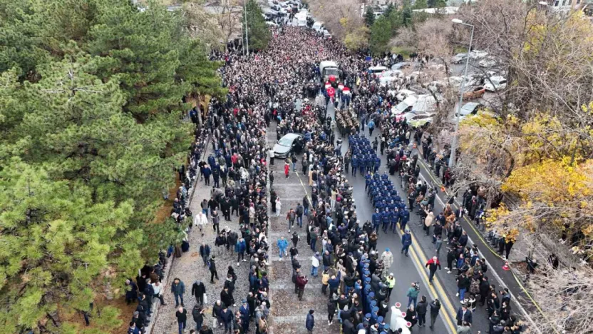 Şehit Hava Pilot Binbaşı Nihat İlgen, Kayseri'de Son Yolculuğuna Uğurlandı