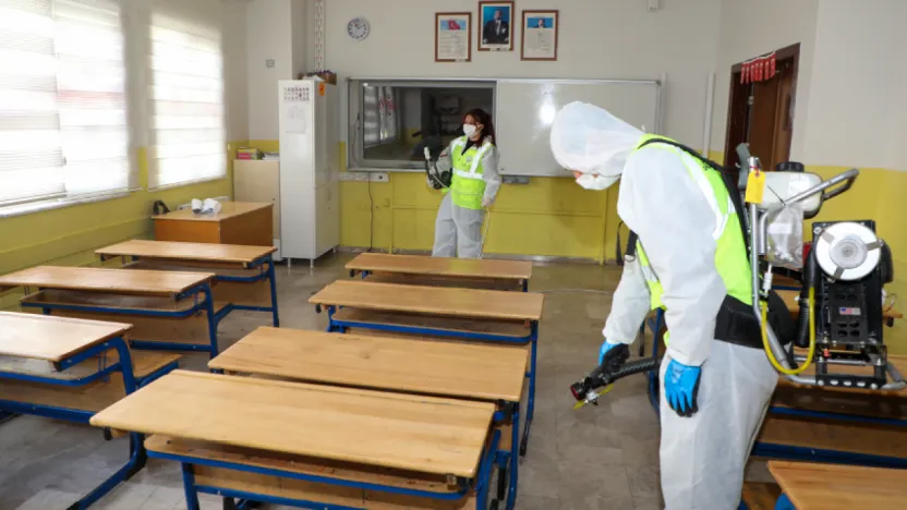 Talas Okulları hijyenik eğitime hazırlanıyor
