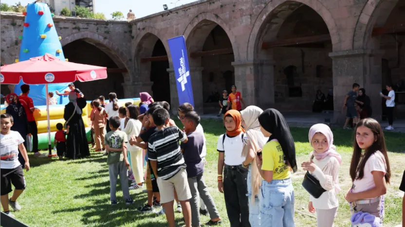 Tarihi Kervansarayda Çocuk Etkinliği
